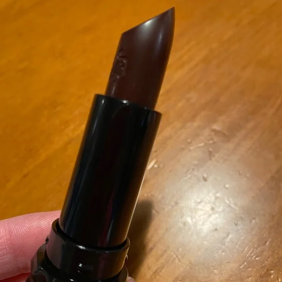 Kat Von D Studded Kiss Lipstick π - Picture 7 of 15
